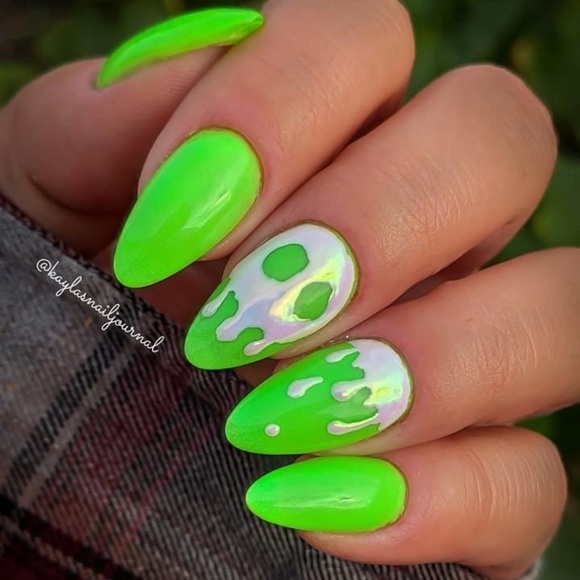 Sparkle & Co. Neon Green Pick Your Poison Nail Dip Powder - Picture 8 of 10